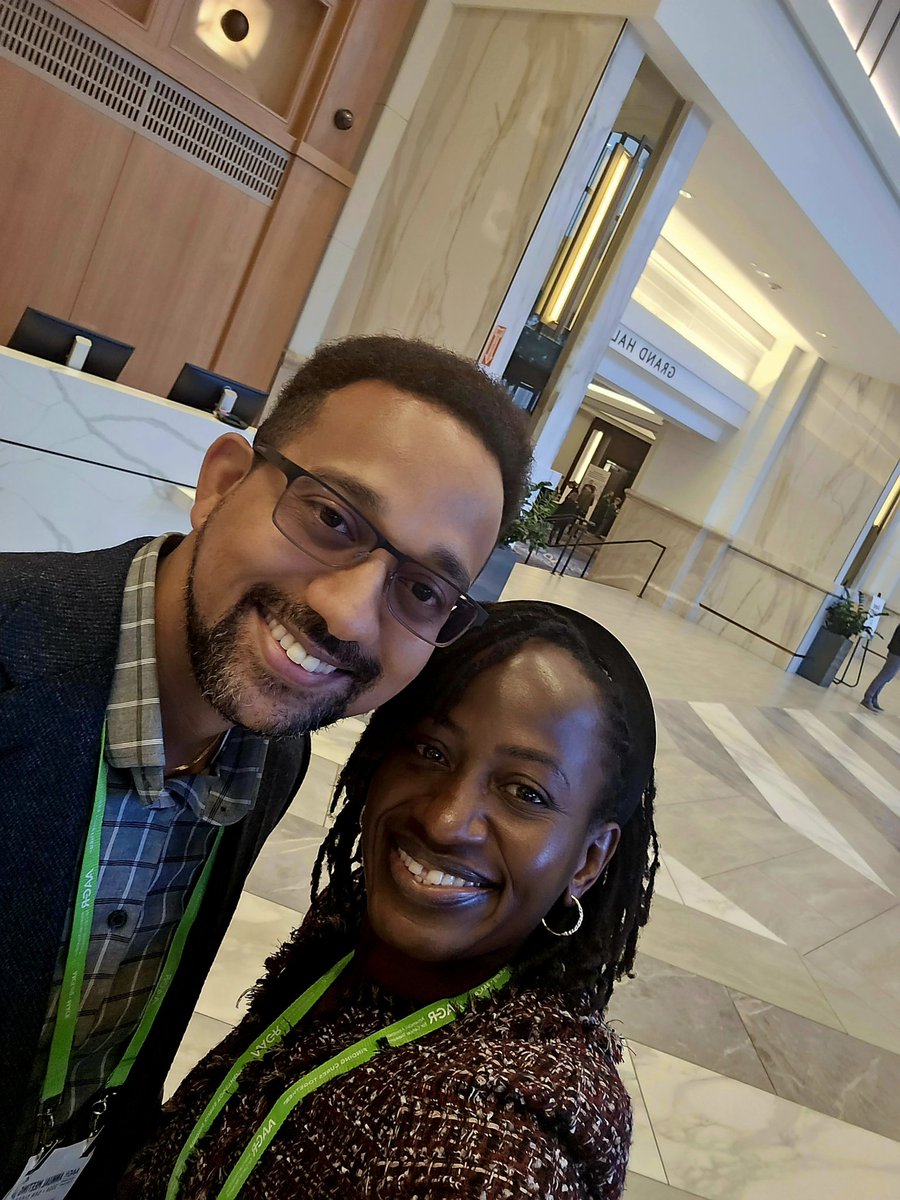 Excited to ran into superstar @YawBediako_ @YemaachiBio @ #aacr24 who 5 yrs ago was floating an idea about an Africa biotech for Africans, by Africans to advance global research. This year received $25 million @CancerGrand funding as part of team SAMBAI. Future looks very bright.