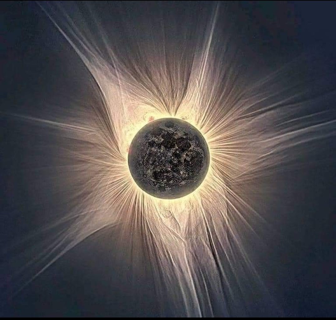 A high resolution image of a Solar Eclipse☀photo by NASA
#blueearth
#ProudBlue