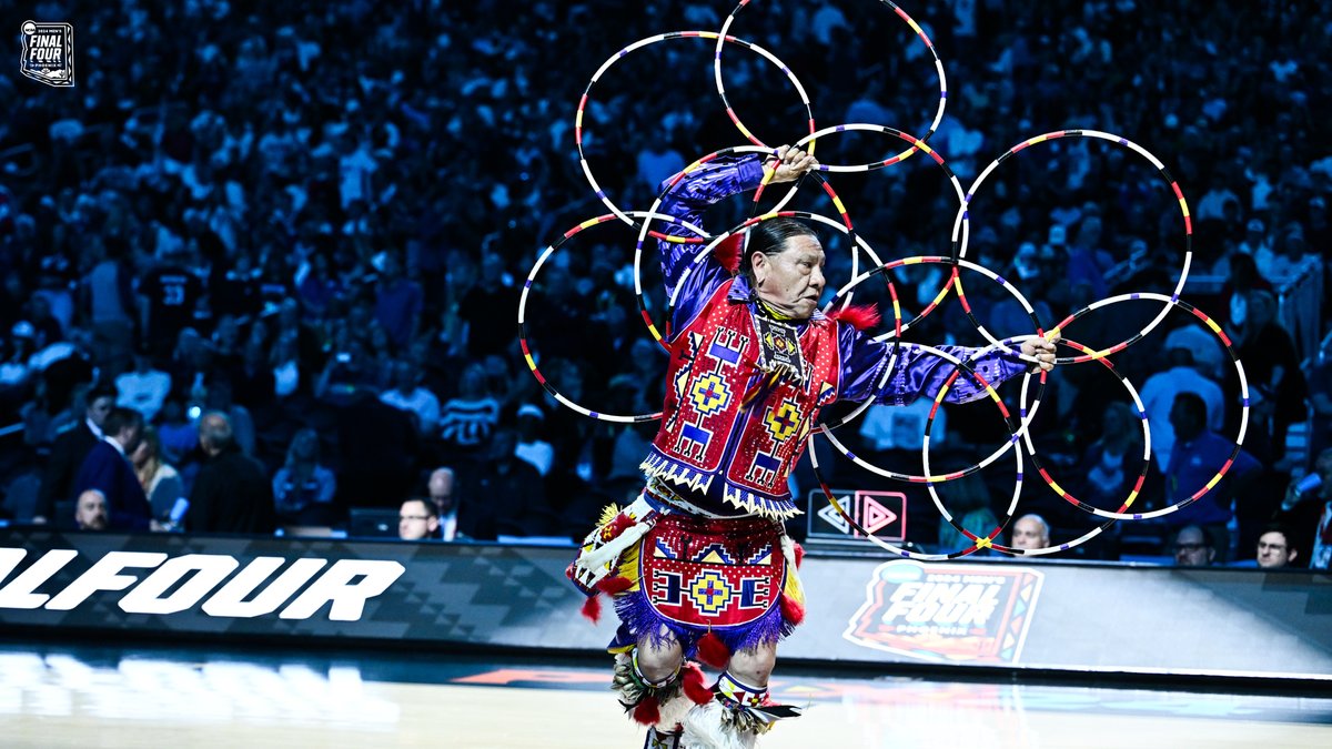 At the #NationalChampionship, the NCAA welcomed and honored Arizona's Tribal Nations.

The National Anthem was performed by Kahara Hodges representing the Navajo Dine Nation with the Tohono O’Odham Nation Color Guard.

The halftime show featured a Chi-Chino Spirit performance and…