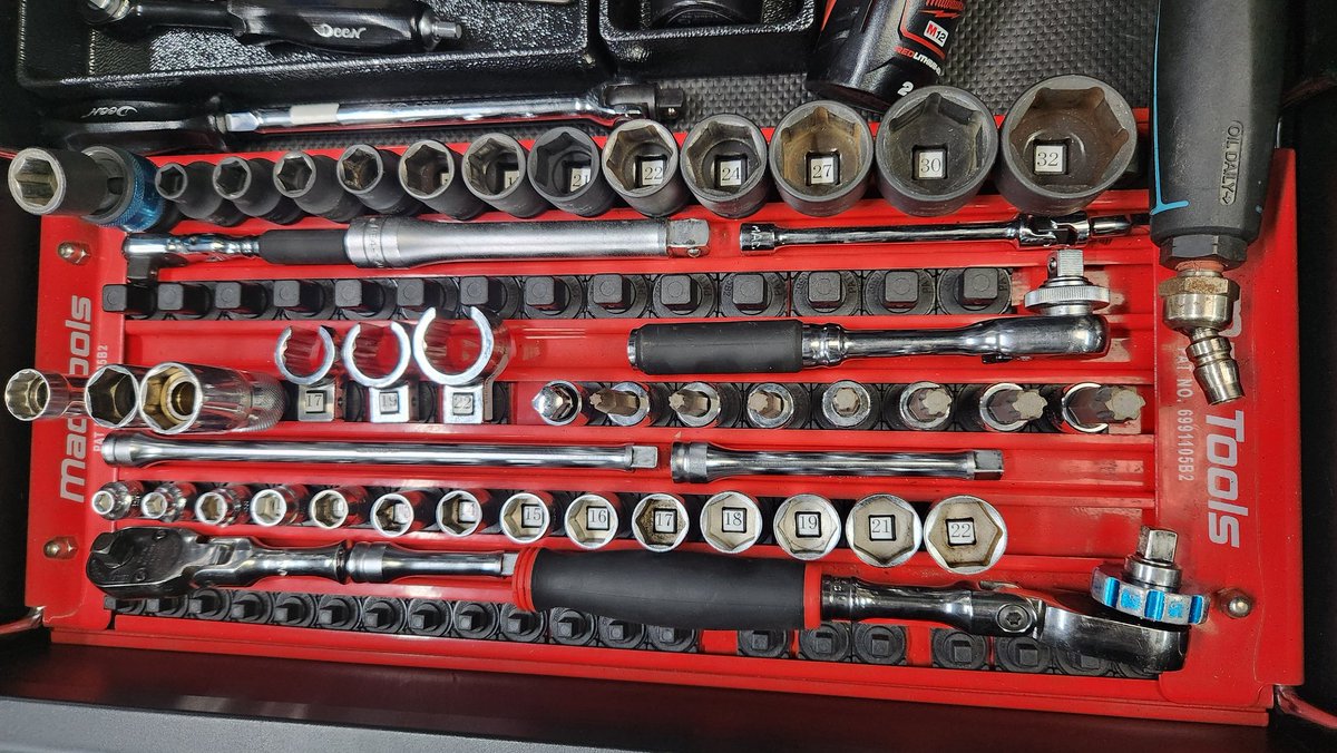 kengo173's tweet photo. ツールトレーの1/2と1/4のコマを3/8に変えて欲しい
特に1/4はあんまり使わん
#mactool https://t.co/aYuRdWvU7b
