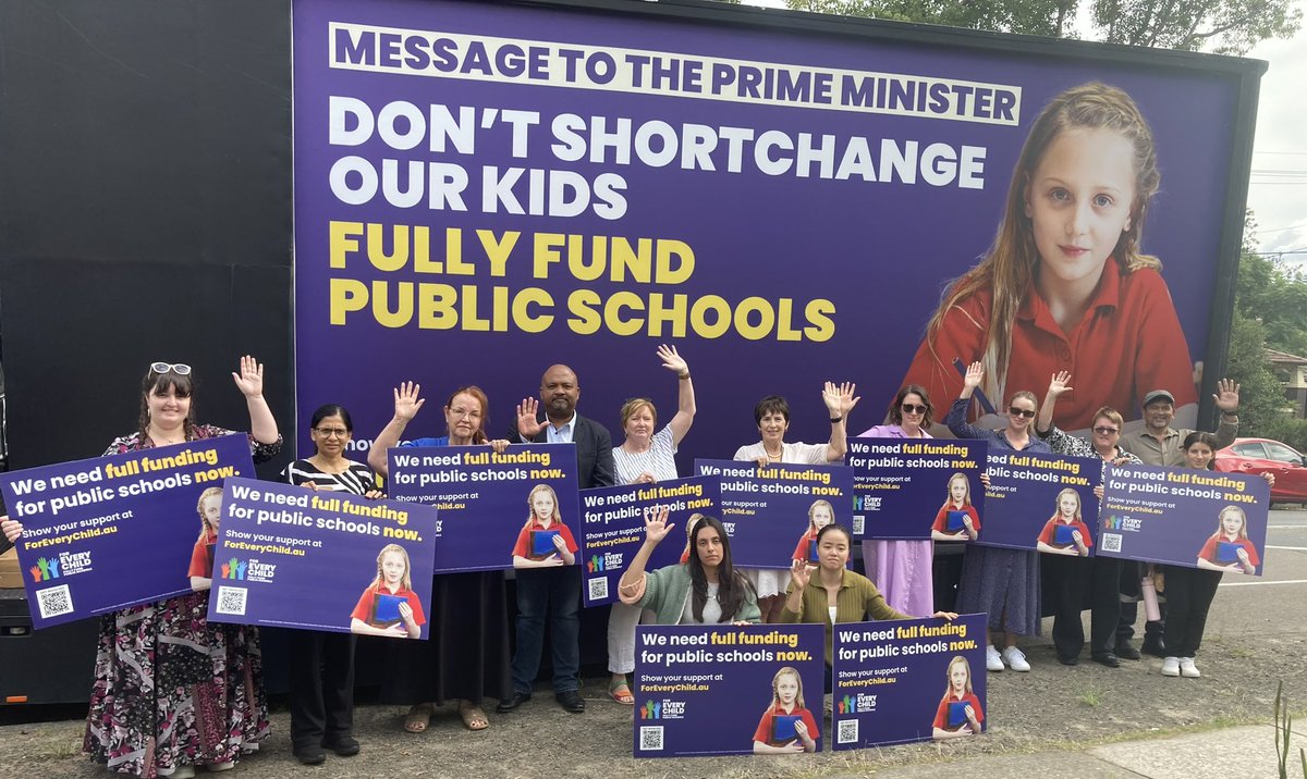 Every single public school in the Bennelong electorate (17,500 students) is underfunded including Epping PS👇🏾. They get it. It’s time for PM @AlboMP to act #ForEveryChild and fully fund public schools. @jeromelaxale