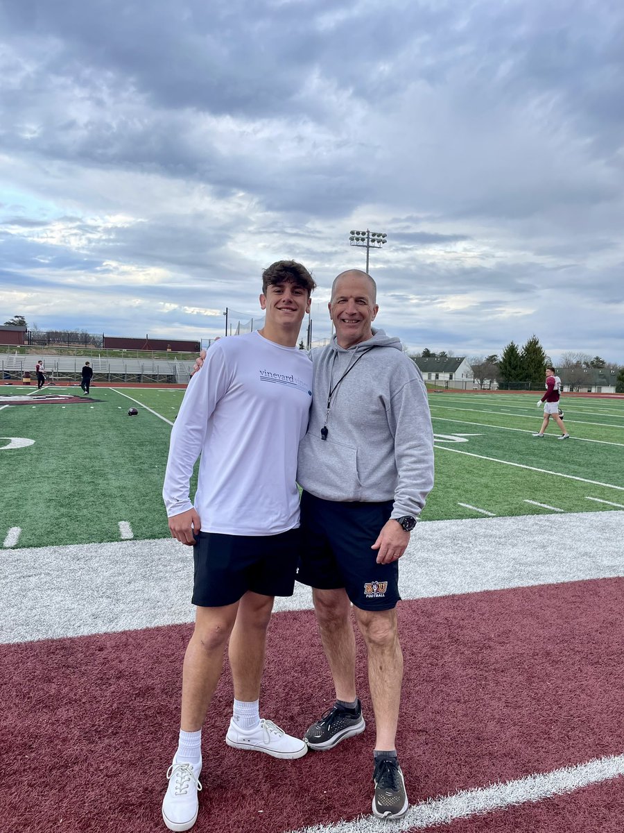 A great trip to @BloomUFootball today for spring practice. Thanks @CoachBernocco and @chase_higgins_ for the invite. It was good talking with @SheptockFrank and the team. Looking forward to getting back to see more of the campus!