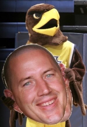 Sixteen years ago today the Golden Eagle holds several Buzz Willams (@TeamCoachBuzz) bigheads at his introductory press conference at the Al McGuire Center after being named @MarquetteMBB head coach on April 8, 2008 #mubb