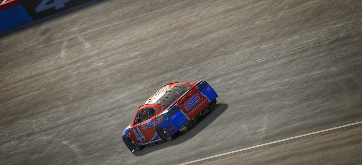 Another solid week in @RealSimRacing with a top5 finish at Texas. Didn’t quite have the corner exit comfort I needed early in the race, but it came to me once the track rubbered in. Overall a great night for @FlatoutEsports.