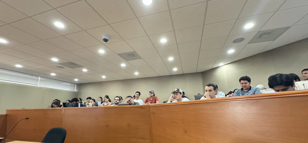 Adriana Carmona Carmona tweet media