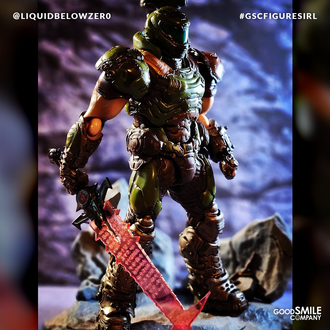 In the fiery realm, this figma Doom Slayer stands tall, ready to face any challenge. Thanks, @LiquidBelowZer0 for this epic photo! Use hashtag #GSCfiguresIRL for a chance to be featured! #Doom #goodsmile
