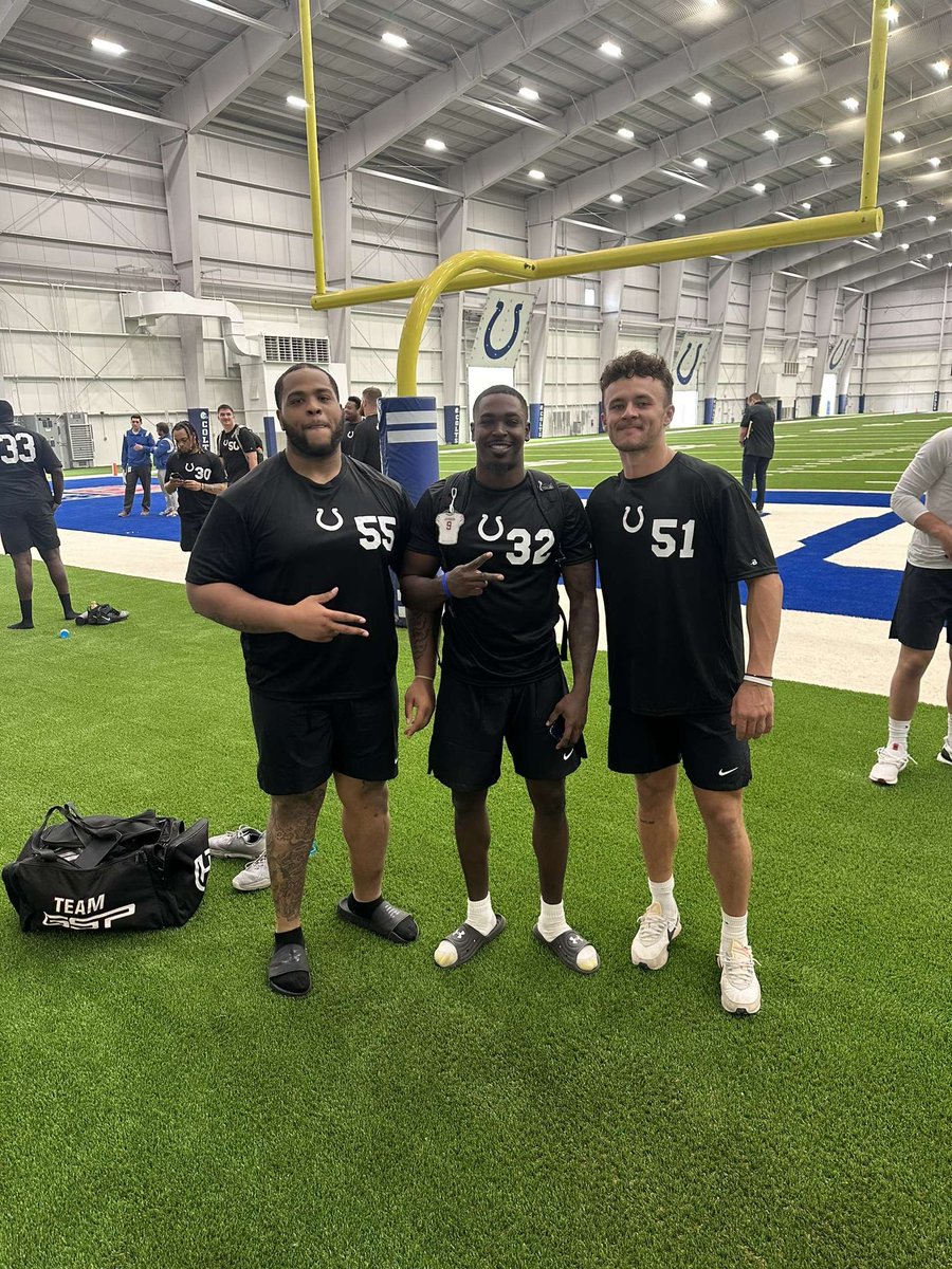 Colts local day ✅ thanks to @Colts for hosting the boys! @jamichael_watts @DjJohnson1127 @NCHSPanthersFB @WabashFB