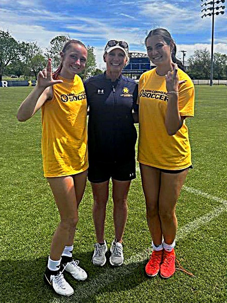 BridgetSluder07's tweet photo. Had a great experience at Texas A&amp;M Commerce ID camp with @ashleypgordon and @Lion_WSOC and Sting team mate @RachelSmale2025. Cannot wait for you to come out and see one of our @RoyalU16  games this spring. @ImYouthSoccer @TopDrawerSoccer @TheSoccerWire @TopPreps @UncommittedUTR https://t.co/eFL0i1zUcP