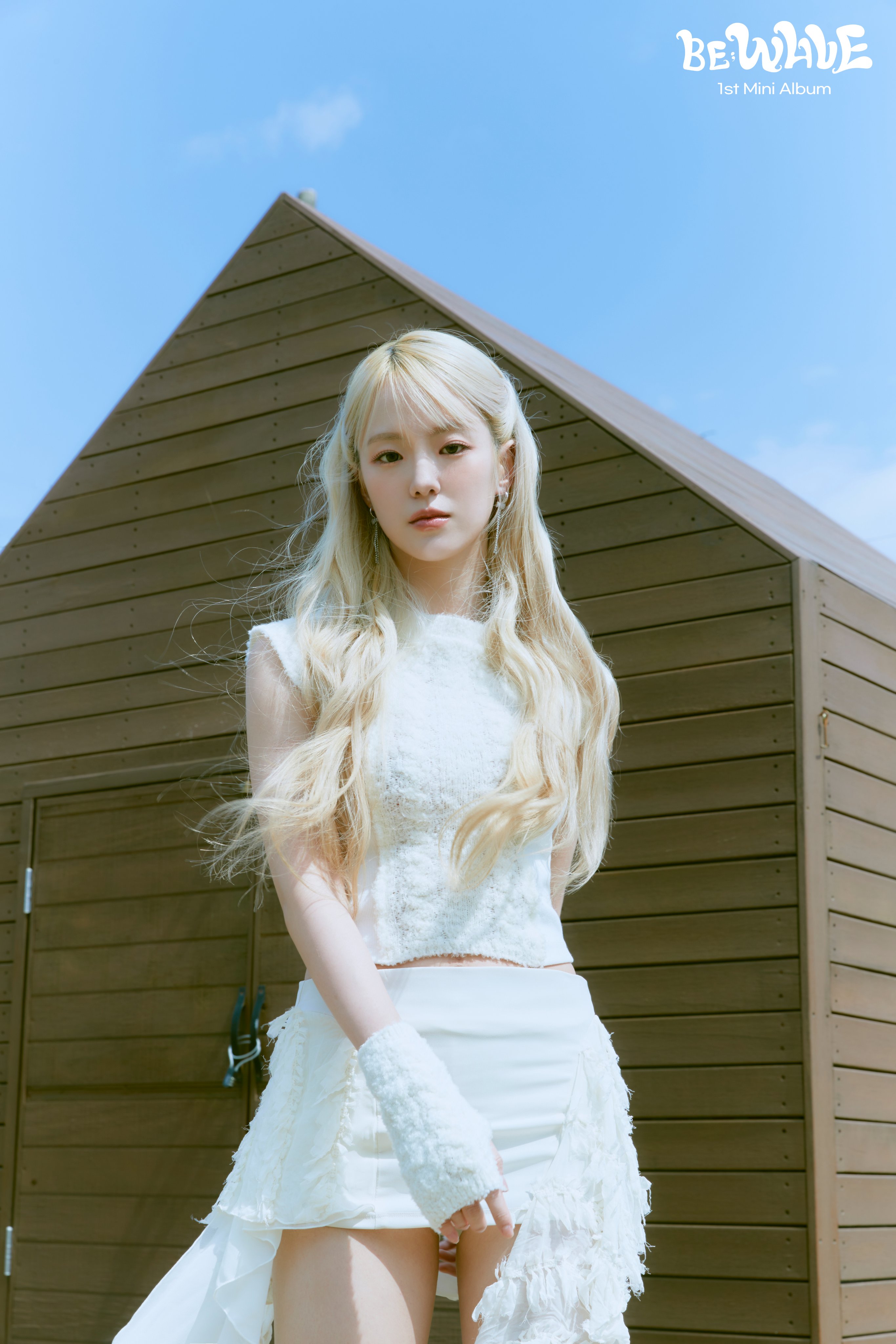 GKsQqH1bQAANVkU?format=jpg&name=4096x4096