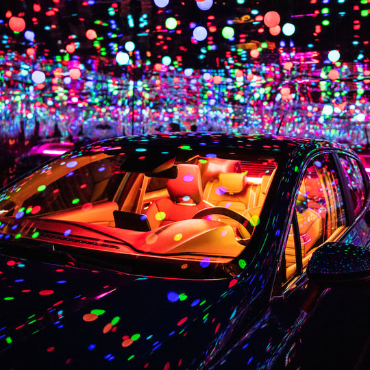 The 3 inch ball lights are so cool, bright and vibrant. #AmbianceGoals #LEDLights #CozyNights 🌙💫
#loftek #led #outdoor #colorful #night