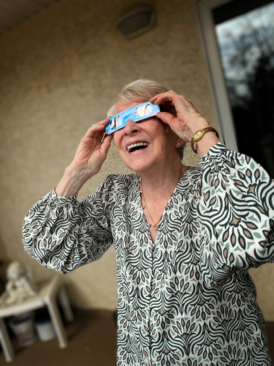 JoanChamp1's tweet photo. My mother celebrated both her 90th birthday and #Eclipse2024 today. Pure joy! https://t.co/XYCKoxJ2jD