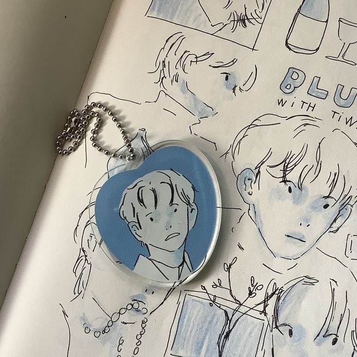 huirasol's tweet photo. nineteen ; ryuvin au

rui decidió un intercambio a corea del sur, un país donde su nombre y apellido son irrelevantes y puede empezar desde cero. 

gyu se esforzó toda su vida para ingresar a su universidad soñada, y tiene planeado vivir cada experiencia divertida que se presente.

y aunque ambos esperaban vivir los mejores años de sus vidas, nunca contemplaron que un simple beso los llevarían a noches en vela lamentando un corazón roto.