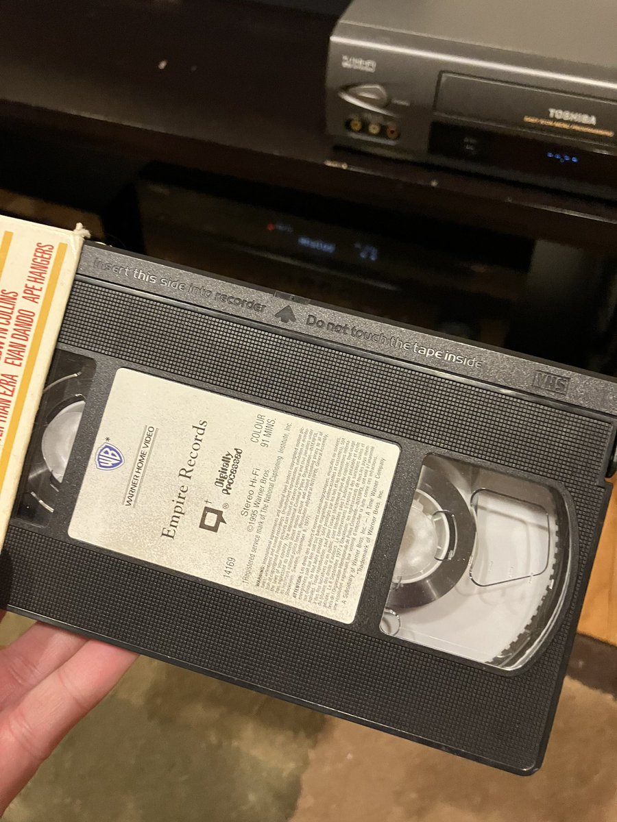 Apparently, some time in the past, I didn’t fully rewind the tape #BeKindRewind