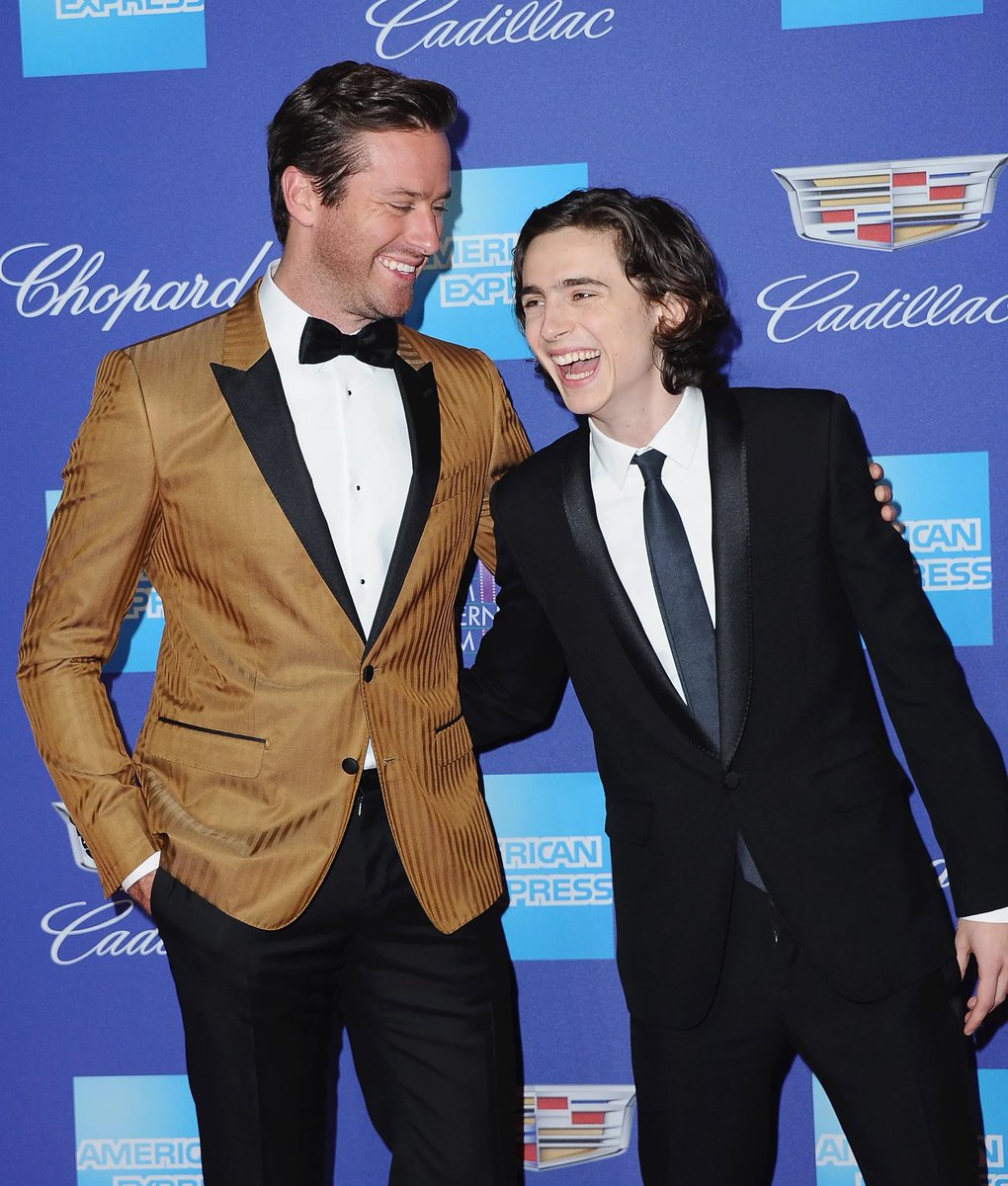 GoldenSquid2121's tweet photo. favorite people who look like they could really be a couple. (IK their not!) #TimothéeChalamet #ArmieHammer #notacouple #callmebyourname #italy https://t.co/nNGmTRZ1Np