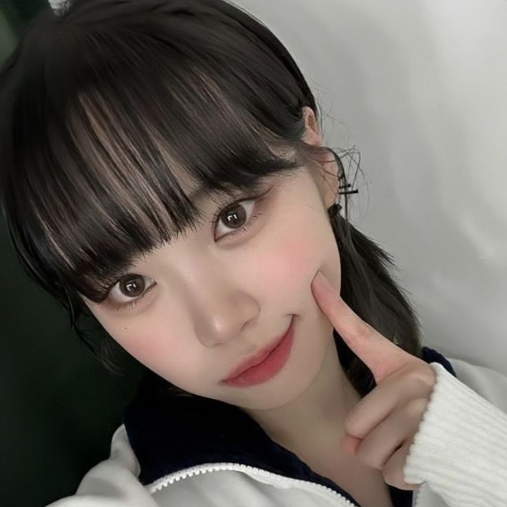 kianalysm's tweet photo. day 1 !!

hii I'm kiana and I'm looking for interactive #moots !

— she/her
—  new to #kpoptwt &amp; #stantwt
— svt, nwjns, lsrfm, enha, ive, itzy, txt , gidle , bts, twice
— any fandom is welcome !

♡ / ↺ are appreciated ; to spread ^^ https://t.co/0lpyRUVH7b