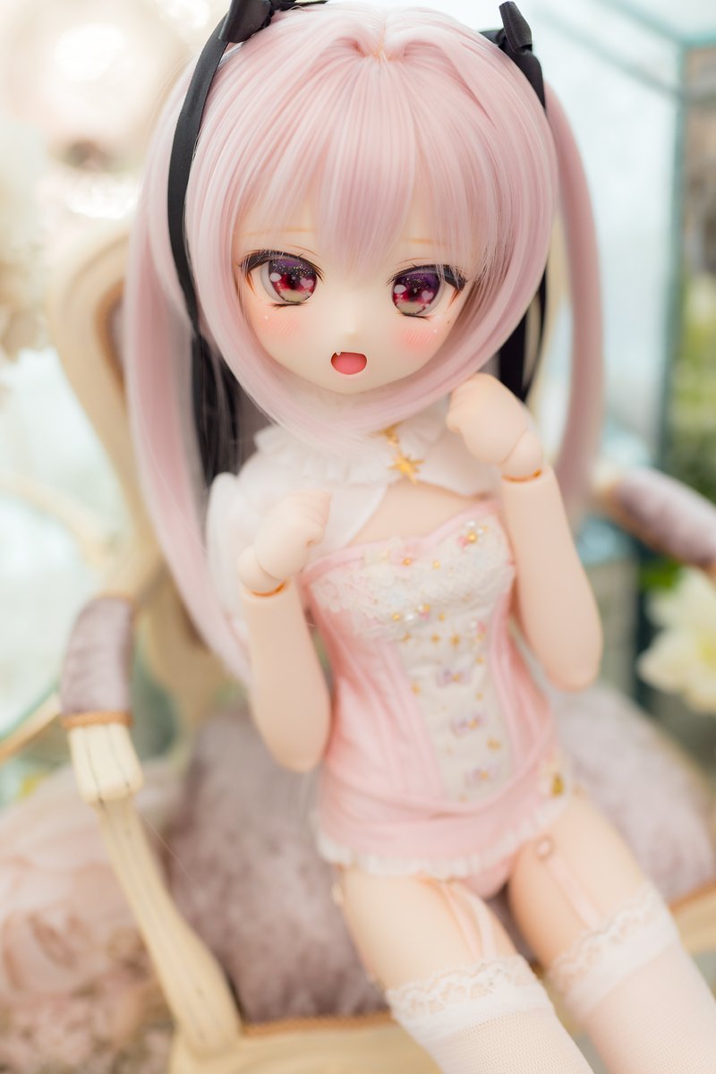 ronronshuka's tweet photo. 新作ウィッグ♡
インテークツインミニ
バンスではなく細めのツインテールに見えるようにアレンジしてあります。

フェ��リーピンク、フォックスイエロー、シャインシルバー、シルキーホワイト、カーキブラウン♡

フォックスイエローとカーキブラウン新色です〜！！ 
#RonshukaCouture https://t.co/ZoJgll8DgY
