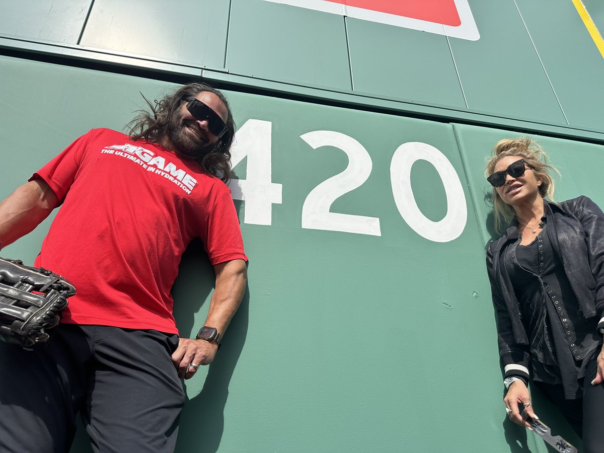 Johnny Damon tweet media