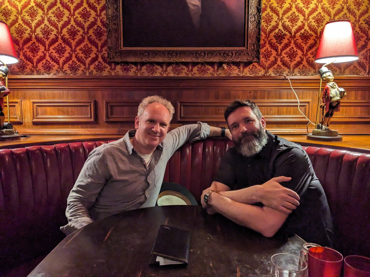 Here's @WesternPodcast co-hosts @MatthewChernov and Andrew Patrick Nelson enjoying dinner tonight at The Prince. It's a historic bar and restaurant in LA's Koreatown, where scenes in the classic film CHINATOWN were shot.