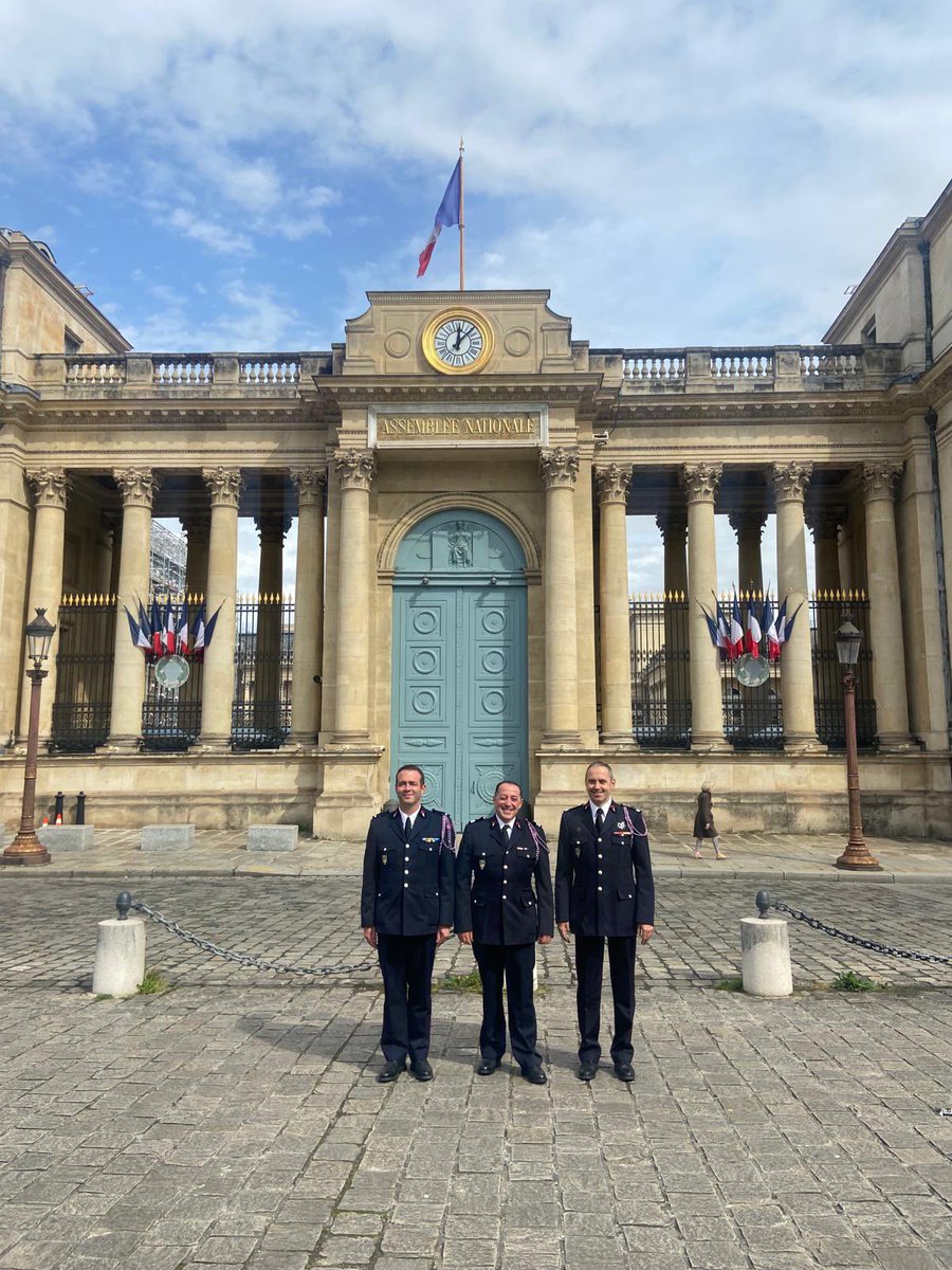 L’UDSP24 était présente à l’Assemblée Nationale hier pour l'European Summit of Firefighters 112 (#ESF112) organisé par la Fédération nationale des sapeurs-pompiers de France @PompiersFR