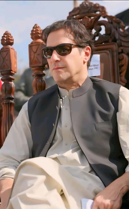 Sidra khan P T i.🇵🇰 tweet media