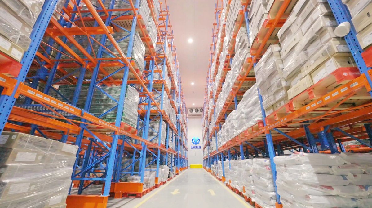 On April 8, the temperature-controlled cold chain #warehousing and #trading park of the Yuhu Cold Chain (#Guangzhou) Trading Centre started operation, becoming Guangdong’s first trading park to offer all temperature zone cold chain, including ultra-low temp deep freeze storage.