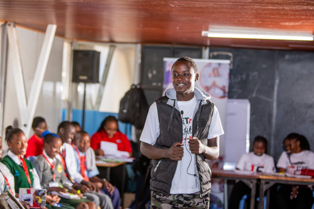 CMETrust's tweet photo. Our Post Secondary school scholars facilitated an Academic Assessment and Mentorship session for the Secondary school scholars during the first day of the April Holiday Program.
#CMETrustSchoolBreak #WezeshaKike #CMETrustAt17 #TransformingMathare #OneChildAtATime #SDG4 #SDG5 https://t.co/FlH7Ny0b8z