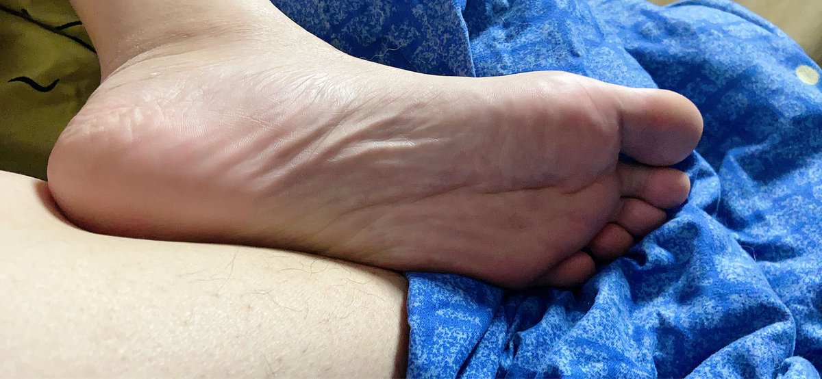 有容乃大，你嘴和逼够大吗，能不玩塞下。