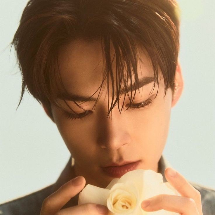 huirasol's tweet photo. nuestro infierno ; haobin au

bin nunca había pensando que podría enamorarse de un hombre, pero hāo le hace sentir mil emociones que son difíciles de ignorar. 

pero el lazo que haō tiene con su mejor amigo es algo con lo que bin no puede competir, pero está dispuesto a intentar https://t.co/FjJ2BcmLl9
