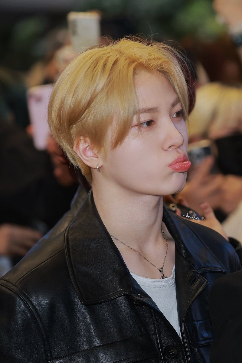 𝐉𝐮𝐧𝐠𝐡𝐰𝐚𝐧𝐢𝐞 ♡ 🐮 tweet media