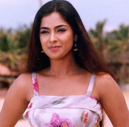 GKszFtHWoAEwy7i?format=jpg&name=small