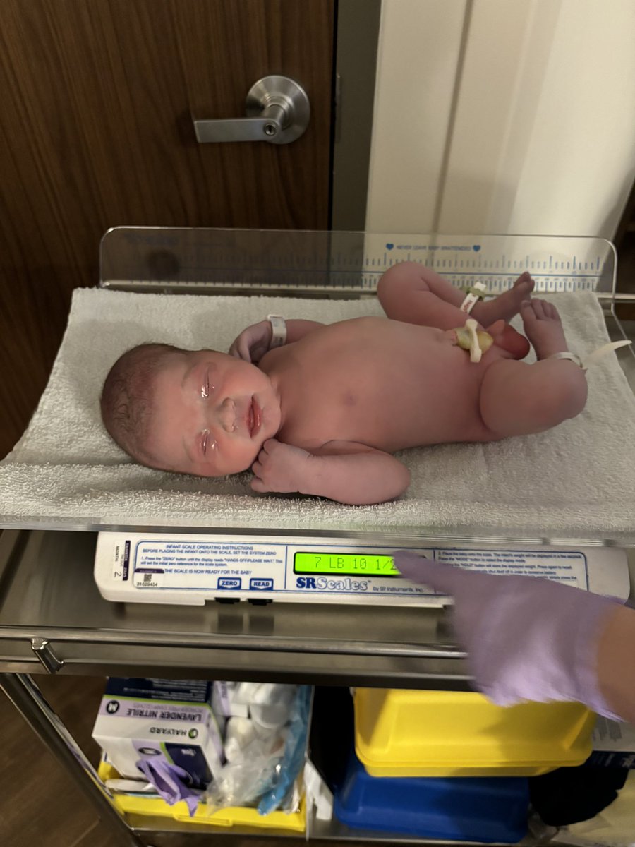 devildogmrk's tweet image. Well, it is official I am a grandfather. Mr. H has arrived. Hunter was officially here on April 8th, 2024 at 11:15 P.M. Weighing in at 7 lbs 10 1/2 Oz.