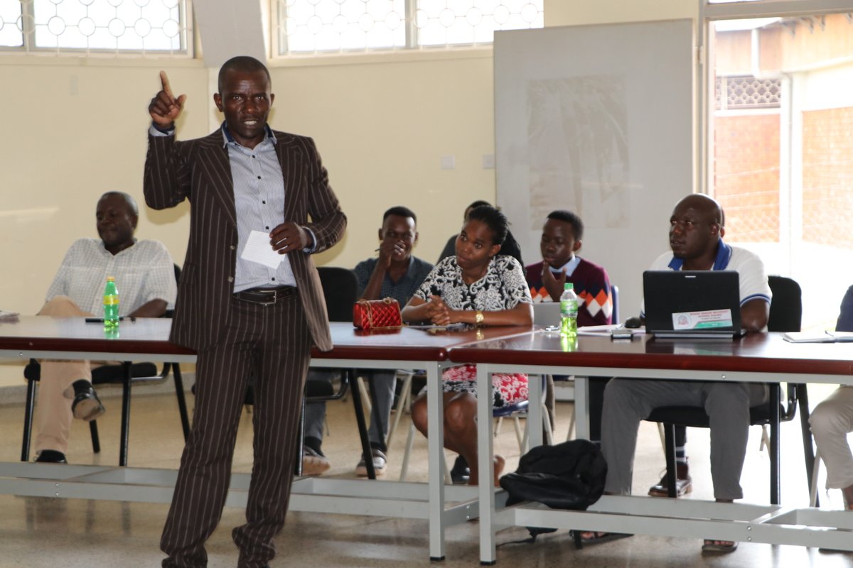 The Livestock and Industrial Resources (LIR) Department @MakCOVAB conducted a career guidance session for finalist students of the Bachelor of Bachelor of Animal Production Technology and Management (BAPT) and Bachelor of Industrial Livestock and Business (BILB).