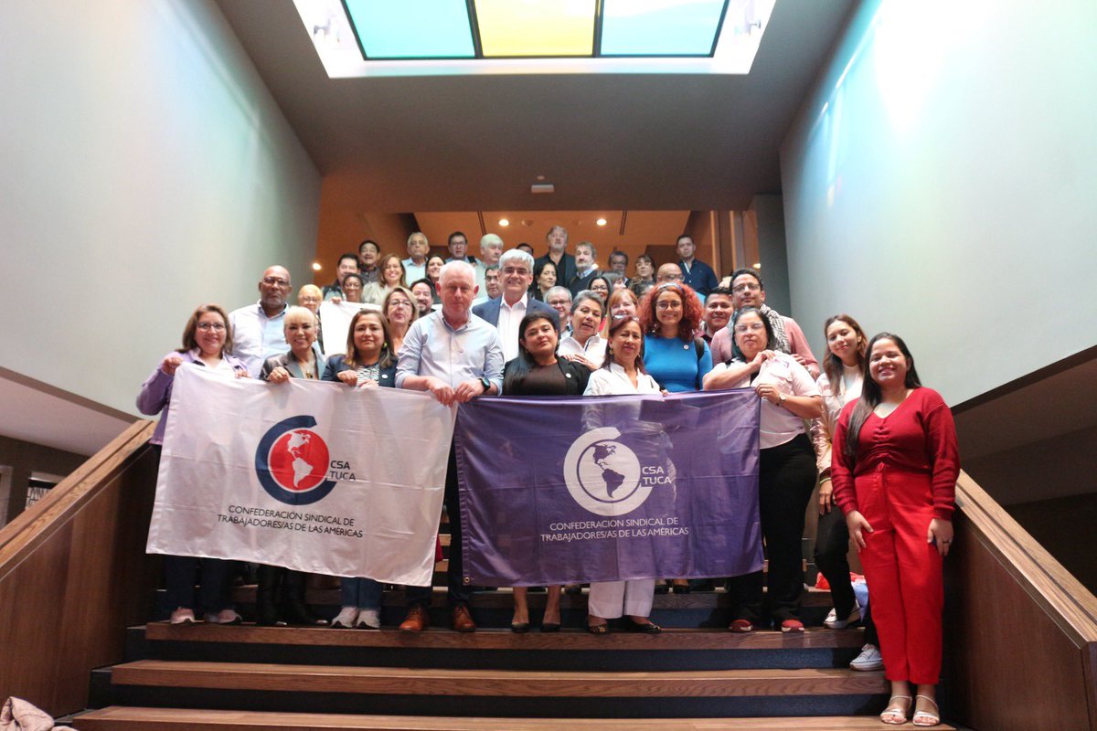 La CSA culminó una semana excelente que cerró con la 34a reunión del Consejo Ejecutivo, con la presencia de nuestras centrales afiadas, todo el Secretariado Ejecutivo y el Secretario General de la CSI @ituc, #LucTriangle, que nos acompañó durante toda la Jornada con @ILOACTRAV.