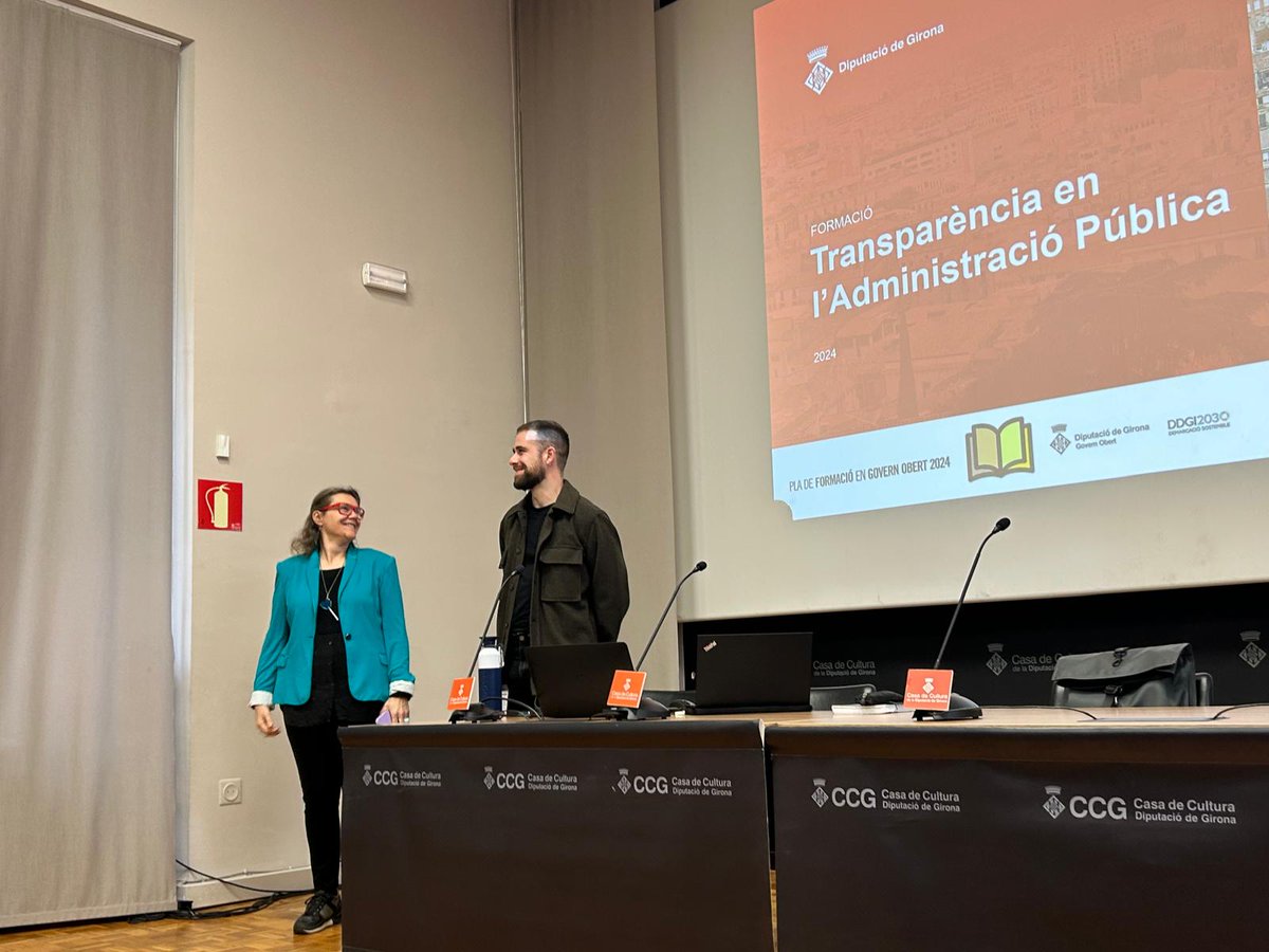 Diputació de Girona (@diputaciogirona) on Twitter photo 🗣️Una 3️⃣0️⃣a de persones, entre tècnics i administradors d'ajuntaments de les #comarquesgironines, participen en la 1a formació "Transparència en l'Administració pública 2024", organitzada per la #DdGi.
✅L'objectiu del curs és donar a conèixer les obligacions de transparència 🗣️Una 3️⃣0️⃣a de persones, entre tècnics i administradors d'ajuntaments de les #comarquesgironines, participen en la 1a formació "Transparència en l'Administració pública 2024", organitzada per la #DdGi.
✅L'objectiu del curs és donar a conèixer les obligacions de transparència