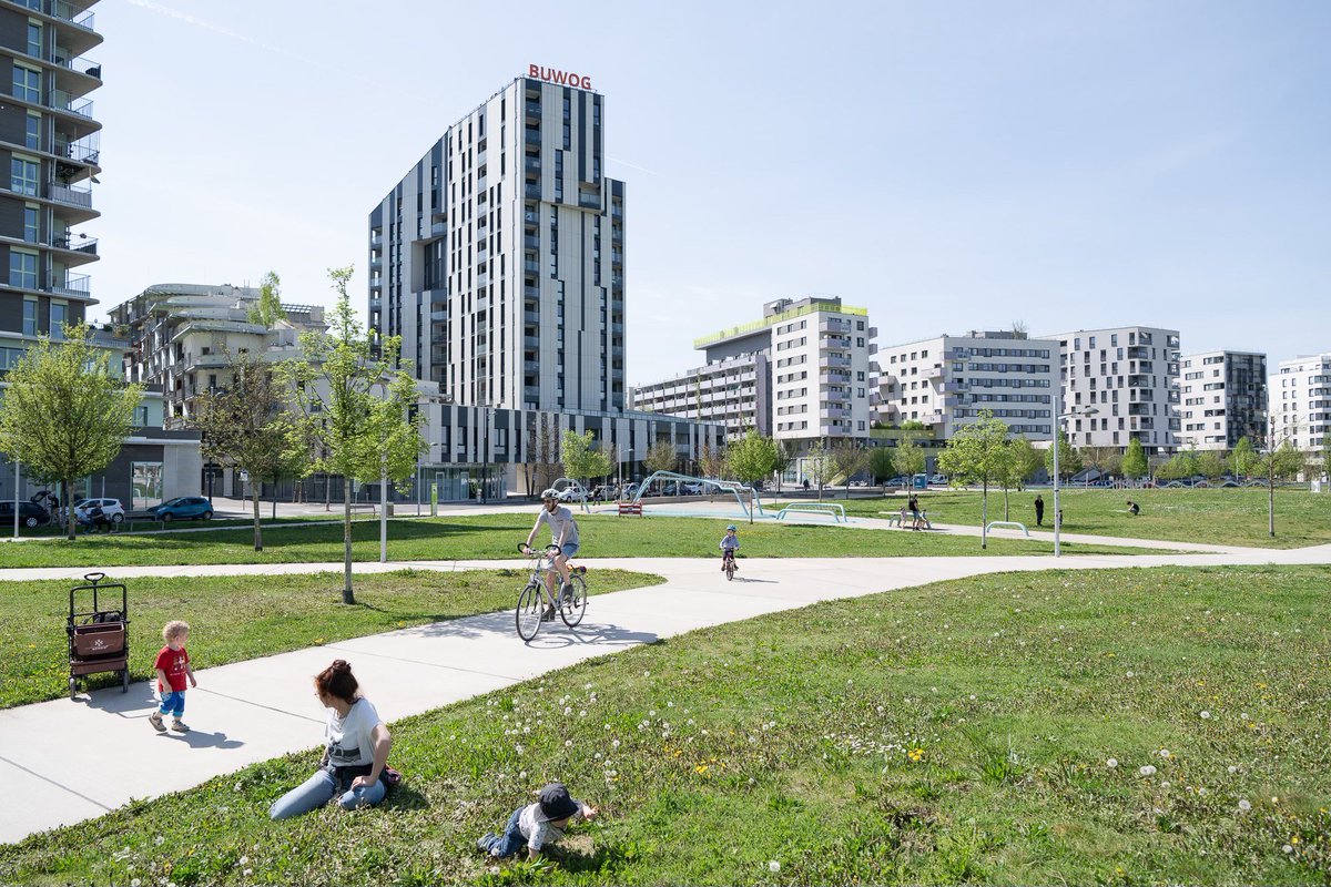 🌿 Frühling in der Seestadt Aspern 🌸
#WienLiebe #Seestadt