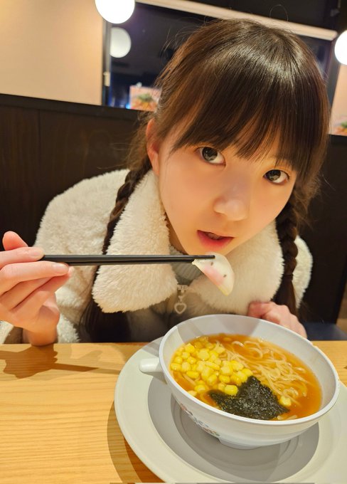 中井ゆゆのTwitter画像31