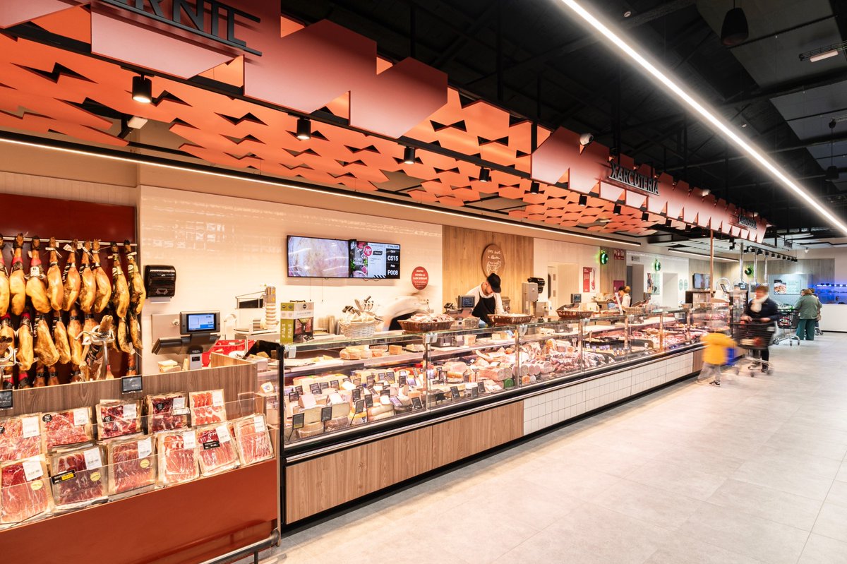 evvo retail tweet media