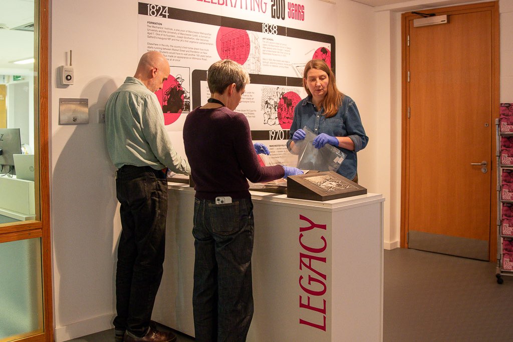 aAh_mag's tweet photo. Have you visited our exhibition at the Special Collections museum yet?
Take a look at the legacy of student magazines throughout the decades, and pick up a copy of #TheLEGACYIssue.
Running until 17th April.
https://t.co/O6EaKm0O6P https://t.co/Q5RbonclDr