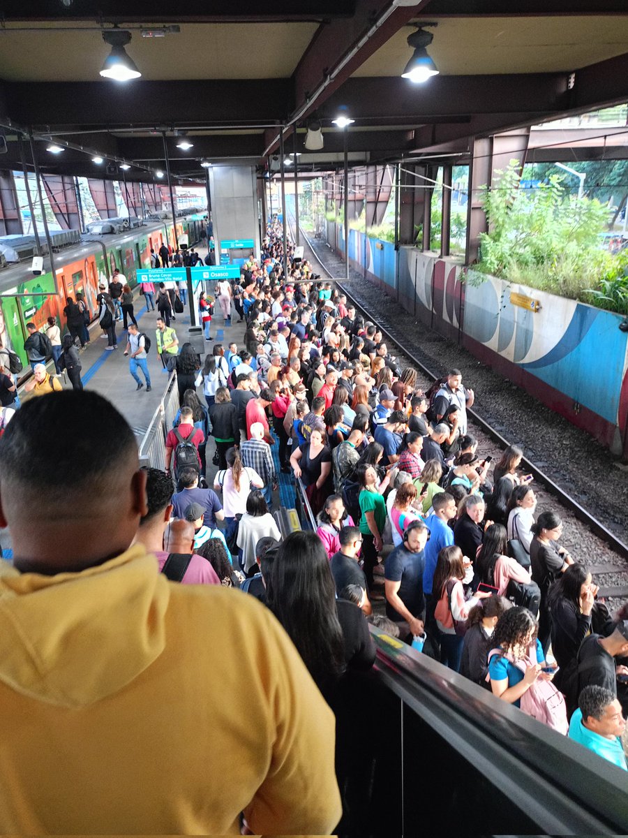 <a href="/_Linhas8e9/">ViaMobilidade Linhas 8 e 9</a> O normal... 🤡