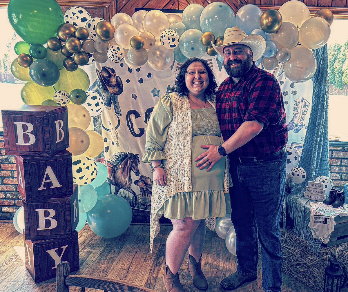 We’re about to be parents, yall. 

Gimme a hell yeah 🤘
#FirstTimeParents
#WyndhamRyder
