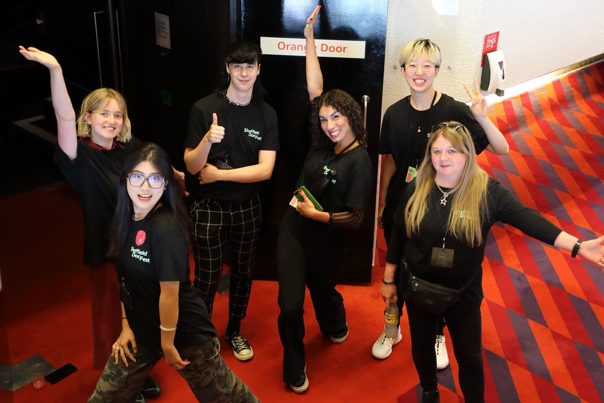 There's still time to apply to be a volunteer at DocFest 2024!📽️ 🤩A brilliant way to see many sides of the festival, and receive perks including tickets and access to industry events. 🔗Find out more, take a look at the roles and apply now at: bit.ly/3vqIWvT
