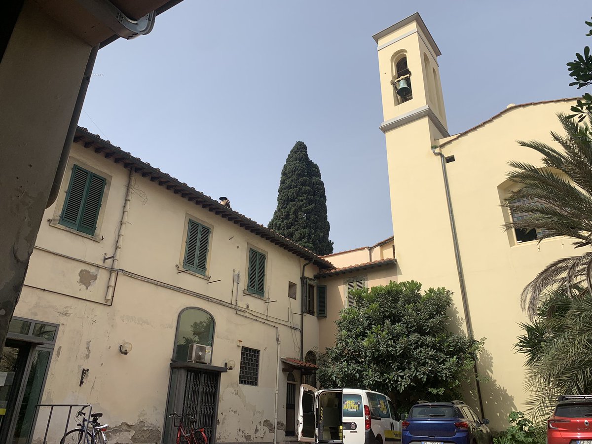 Post office next door to where I work in Florence. The beauty of ordinary things in Italy will never cease to amaze me.