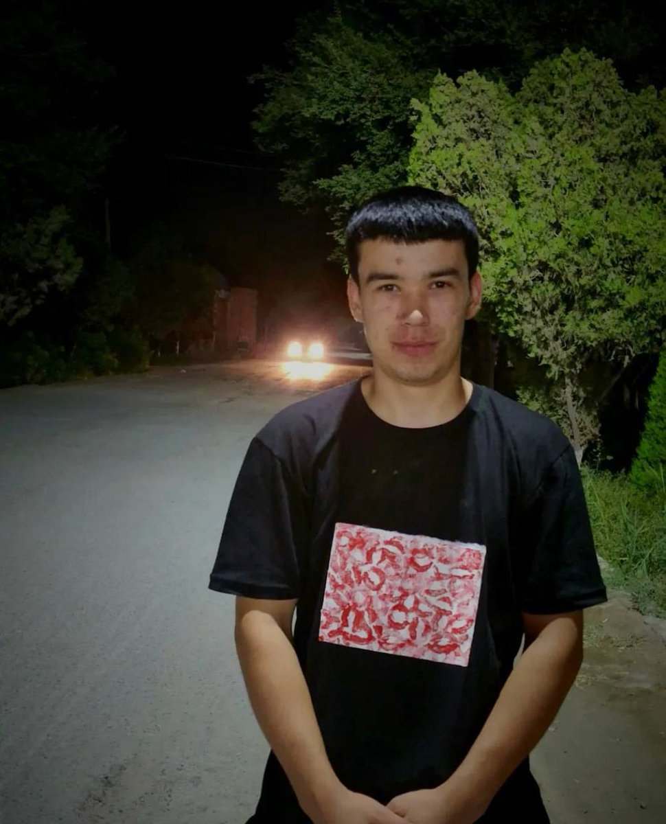 JacobFultoBlog's tweet image. Captured in the moment, exuding strength and confidence. 💪 #Strength #Confidence