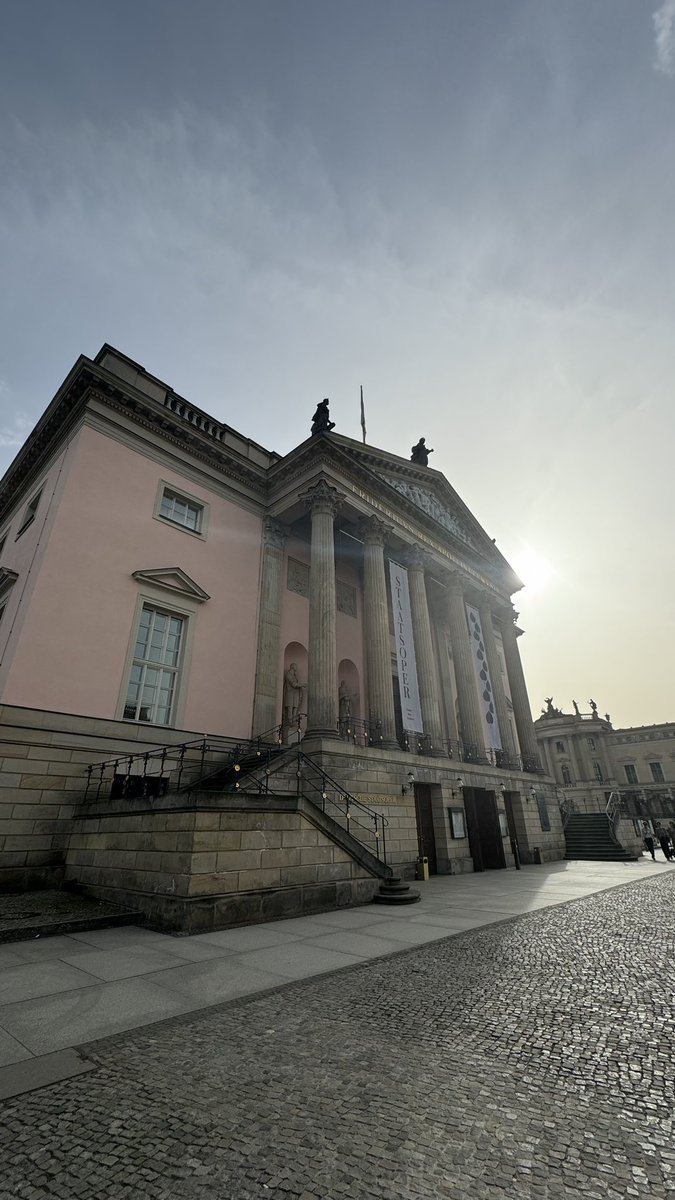 ¡Hasta pronto Berlín! Nos vemos en Julio para Turandot en la @StaatsoperBLN. Funciones el 6, 9 y 14 de julio, 2024. 

#berlin #staatsoper #oper #puccini #turandot #liù #housedebut 

@AMO_Massis