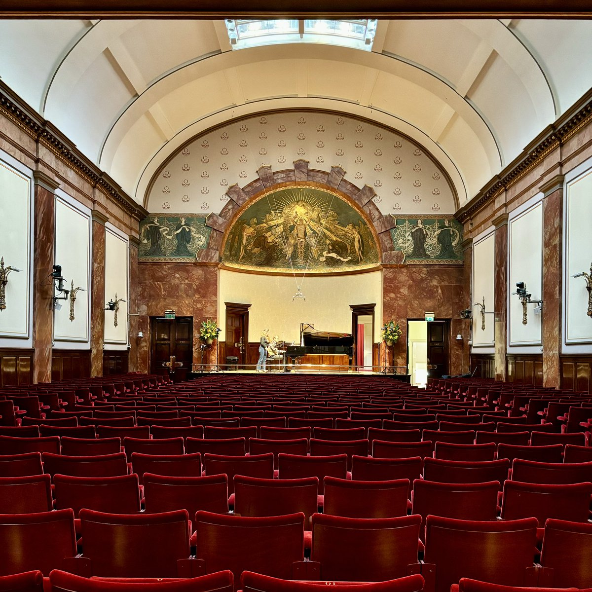 Charlotte Saluste-Bridoux and Joseph Havlat sounding amazing at @wigmore_hall ahead of today’s concert at 1pm! 🌟 Tickets: wigmore-hall.org.uk/whats-on/20240…