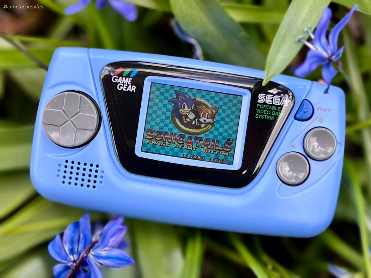 Spring gaming continues with the blue Game Gear Micro in our #springsega series! This Micro contains Sonic & Tails, Gunstar Heroes, puzzle classic Baku Baku, and RPG Sylvan Tale. Which game would you choose to play first? #Sega #GameGear #Sonic #ゲームギア #ゲームギアミクロ