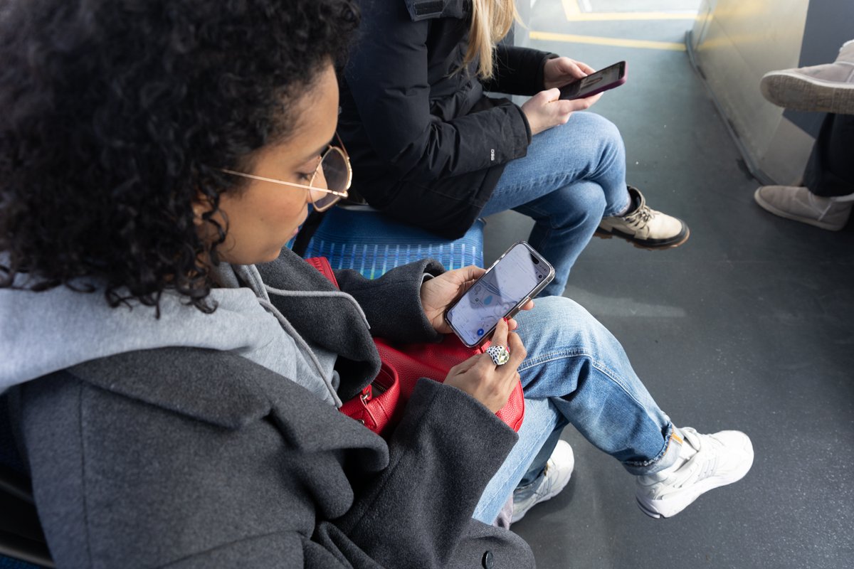 Transit Tips Tuesday: Stay connected on the go! 4 apps to help you plan your route but also provides real-time updates and alerts. Download them now for a seamless transit experience. 📲

⚪️ Where's my bus

🟡 Google Maps 

🟢 Transit App 

🔵 Moovit App 

#transitwindsor