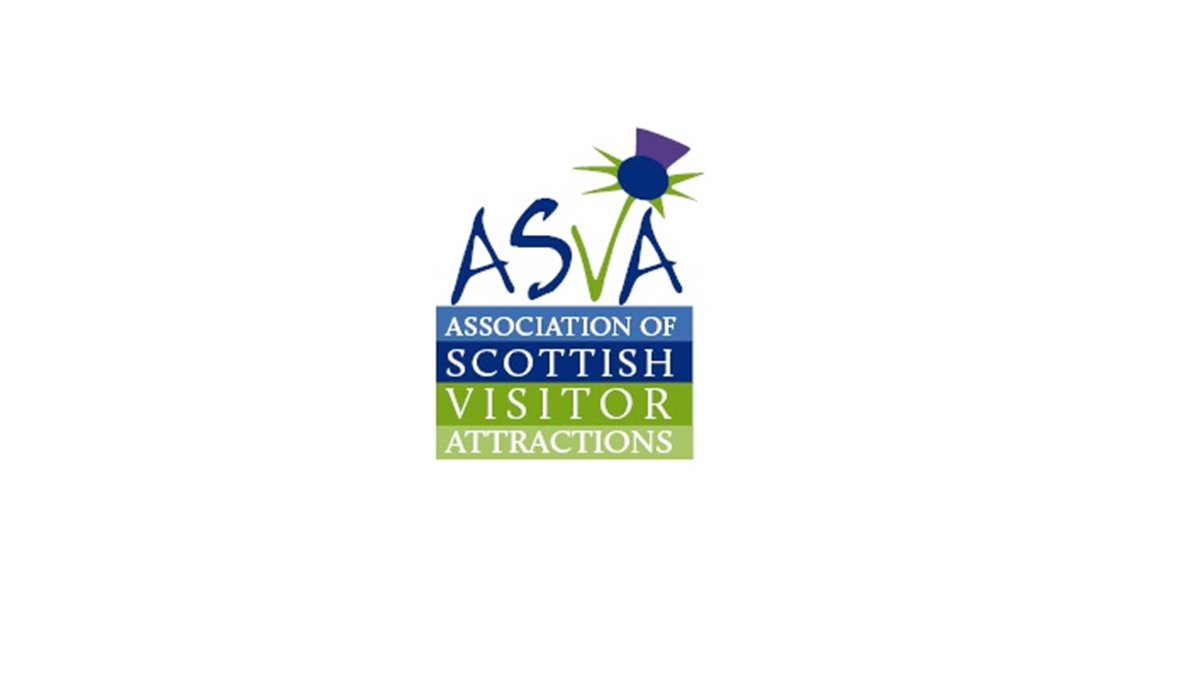 Fancy working at a museum in #Glasgow? Check out vacancies via @ASVAtweets 👇 Science Communicator - Weekends @gsc1: ow.ly/vTpV50RapOW Tour Guide @TennentsLager Visitor Centre: ow.ly/J7Hr50RapOX #MuseumJobs #GlasgowJobs #TourismJobs