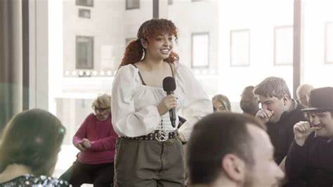 Hftonline's tweet image. 📺 Have you watched #TheAssembly on BBC yet?

🎤 Last week around thirty-five interviewers who are neurodivergent or #LearningDisabled, questioned actor and director Michael Sheen for an extraordinary TV interview.

[1/2 🧵]