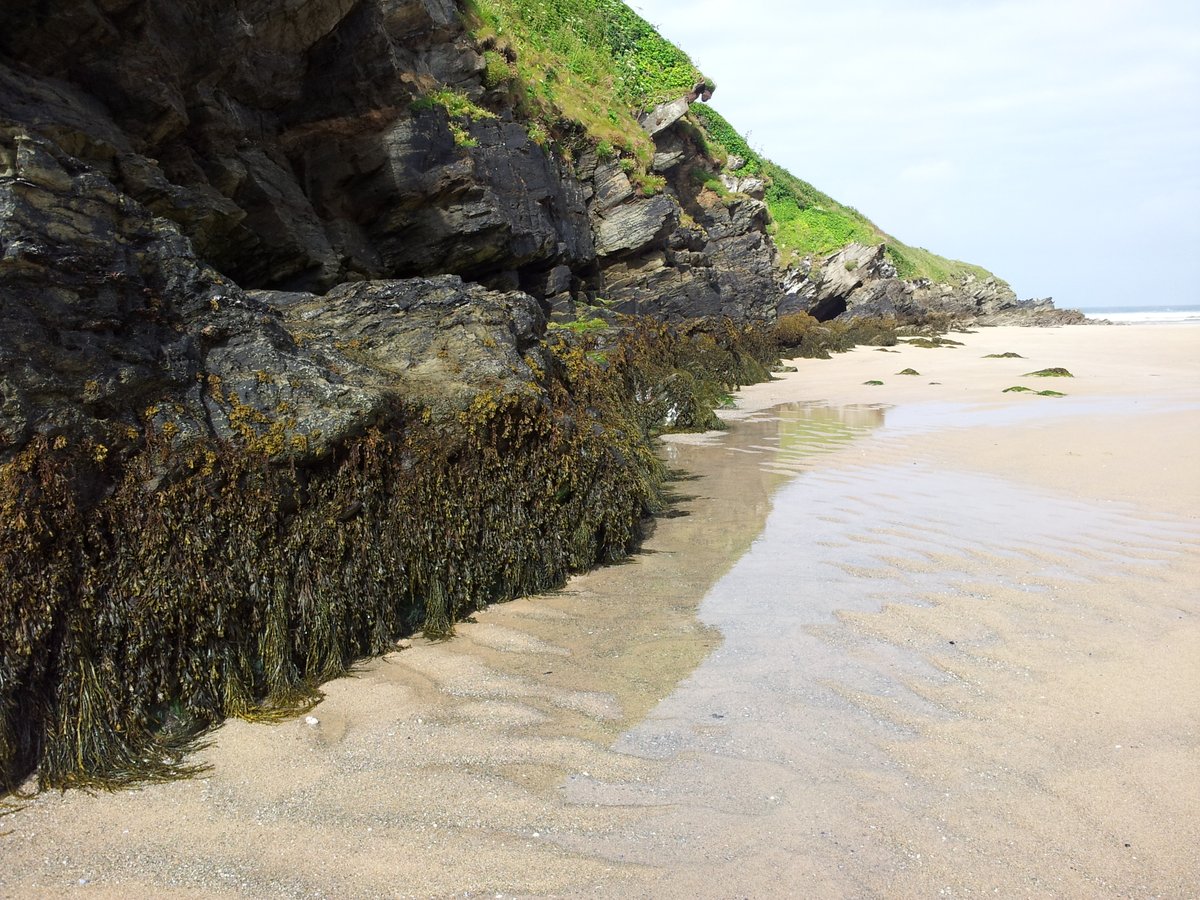 What the #beach means at #Porth #Newquay in #Cornwall, with @GreatCornishHol - manonabeach.com/north-cornwall…